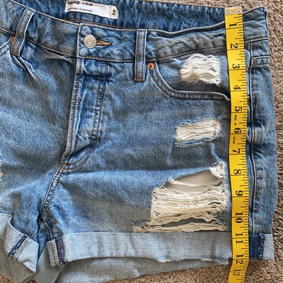 Garage Ex-Boyfriend Jean Shorts - Size 11 - Picture 7 of 7